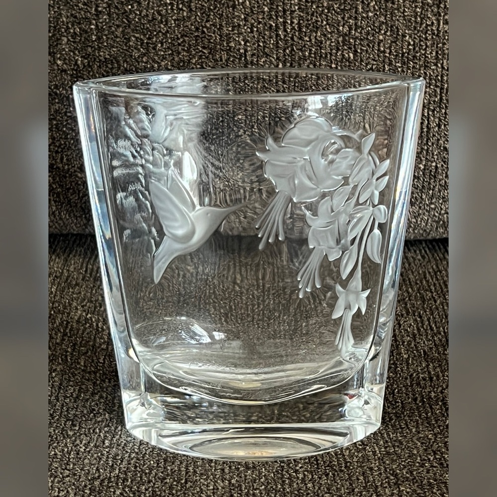 Teleflora Lead Crystal Embossed Hummingbird Design Decor Vase